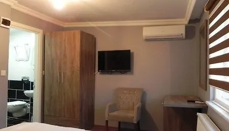Legend Taksim Hotel 3*